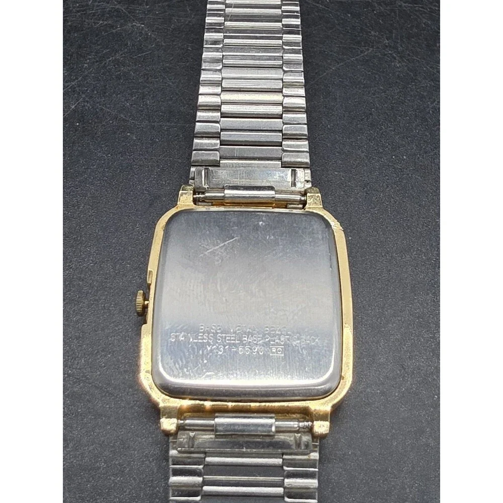 Vintage Disney Lorus Mickey Mouse Gold Tone Silhouette Watch (New Battery) Works